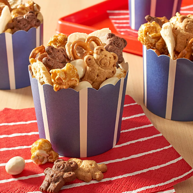 Party cups with Teddy Grahams